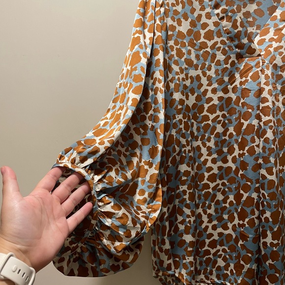 Jodifl Blouse Size L - Picture 3 of 3